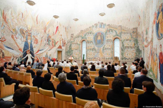 2-Santa Messa presieduta dal Santo Padre per il "Centro Aletti"