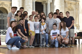 2-A los peregrinos de las diócesis de Cesena y Bolonia