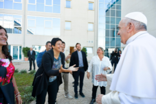 13-Visita del Santo Padre a la Ciudadela Cielo de la comunidad Nuevos Horizontes de Frosinone