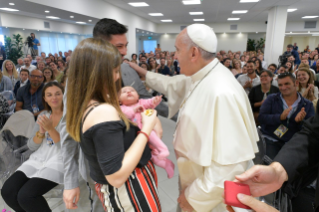 19-Visita do Santo Padre &#xe0; 'Cittadella Cielo' da Comunidade Novos Horizontes de Frosinone 