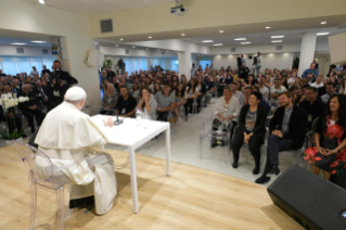 27-Visita del Santo Padre a la Ciudadela Cielo de la comunidad Nuevos Horizontes de Frosinone