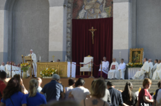 9-Santa Missa na Solenidade do Sant&#xed;ssimo Corpo e Sangue de Cristo