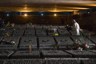 9-Gebet zum Gedenken an das Massaker in den Ardeatinischen Höhlen am 24. März 1944