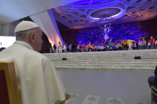 10-Begegnung der Jugendlichen mit Papst Franziskus und den Synodenvätern aus Anlass der 15. Generalversammlung der Bischofssynode