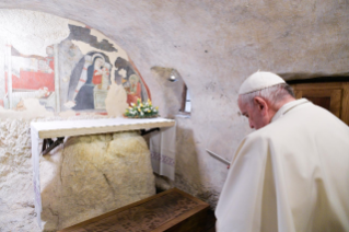 10-Visite du Pape François à Greccio : Célébration de la Parole et signature de la Lettre sur la Crèche.