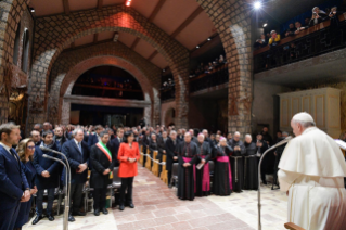 13-Visite du Pape François à Greccio : Célébration de la Parole et signature de la Lettre sur la Crèche.