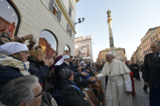 18-Act of Veneration to the Immaculate Conception of the Blessed Virgin Mary at the Spanish Steps