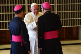 4-Apertura de la XV Asamblea General Ordinaria del Sínodo de los Obispos: Oración inicial y saludo del Papa
