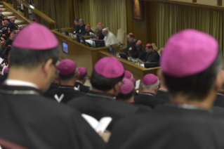 21-Ouverture de la XVe Assemblée générale ordinaire du Synode des Évêques : Prière et salut du Pape