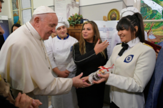 3-Papa Francesco incontra studenti e insegnanti del Liceo Classico "Pilo Albertelli"
