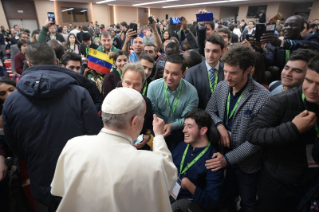 16-Intervención del Santo Padre en la reunión pre-sinodal de jóvenes