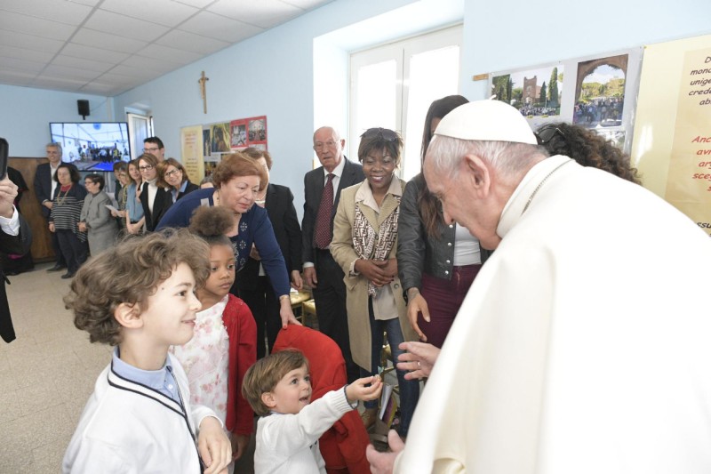 El Papa, con los niños en Monteverde