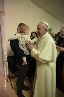 32-Visita pastorale alla parrocchia romana «Santa Maria a Setteville»