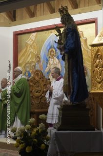 34-Visite pastorale &#xe0; la paroisse romaine &#xab;Santa Maria &#xe0; Setteville&#xbb;