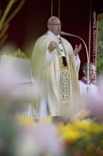 19-Easter Sunday - Mass of the Day