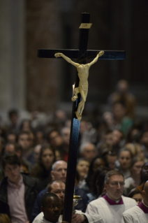 28-Good Friday – Celebration of the Passion of the Lord