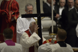 33-Good Friday – Celebration of the Passion of the Lord