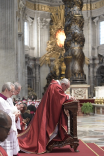 21-Good Friday – Celebration of the Passion of the Lord