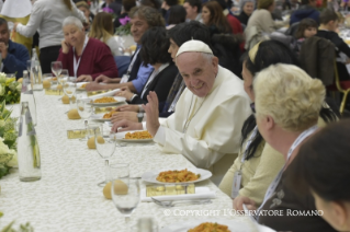 11-Palabras del Santo Padre al inicio del almuerzo con los pobres