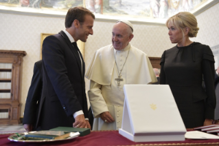 1-Audiencia del Papa Francisco al Presidente francés, Emmanuel Macron