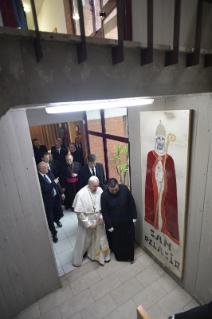 21-Pastoralbesuch in der römischen Pfarrei "San Gelasio I Papa" im Viertel Ponte Mammolo