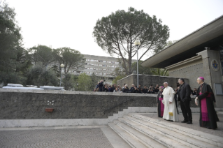40-Pastoralbesuch in der römischen Pfarrei "San Paolo della Croce"