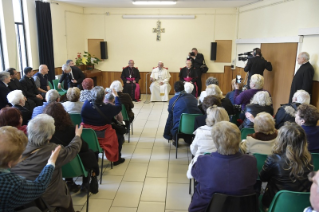 16-Pastoralbesuch in der römischen Pfarrei "San Paolo della Croce"