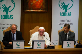 18-An die Teilnehmer des Weltkongresses der Päpstlichen Stiftung "Scholas Occurrentes"