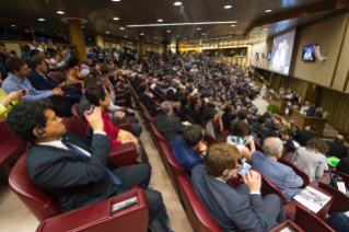 3-Intervention du Pape François à la Conférence sur « Esclavage moderne et changement climatique : l'engagement des villes &#x201d;