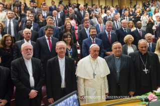 13-Encontro do Papa Francisco com os prefeitos de vários países sobre o tema: "Modern Slavery and Climate Change: The Commitment of the Cities" 