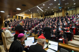 5-Introducción del Santo Padre durante la I Congregaci&#xf3;n General de la XIV Asamblea General Ordinaria del S&#xed;nodo de los Obispos