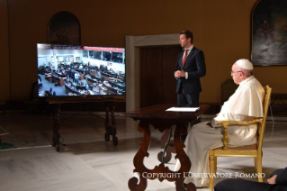 2-Liaison du Pape François avec l'equipage de la Station spatiale internationale