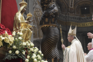 42-Sainte Marie Mère de Dieu – Premières Vêpres et <i>Te Deum</i> d'action de grâce pour l'année écoulée