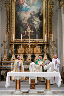 25-Celebração das Vésperas com o Arcebispo de Canterbury, em comemoração pelo 50º aniversário do encontro entre Paulo VI e o Arcebispo Michael Ramsey 