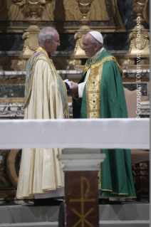 10-Vesperfeier mit dem Erzbischof von Canterbury zum Gedenken des 50. Jahrestags der Begegnung zwischen Papst Paul VI. und Erzbischof Michael Ramsey
