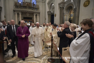 19-Celebração das Vésperas com o Arcebispo de Canterbury, em comemoração pelo 50º aniversário do encontro entre Paulo VI e o Arcebispo Michael Ramsey 