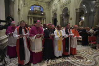 21-Celebração das Vésperas com o Arcebispo de Canterbury, em comemoração pelo 50º aniversário do encontro entre Paulo VI e o Arcebispo Michael Ramsey 