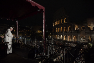 20-Way of the Cross at the Colosseum presided over by the Holy Father - Good Friday