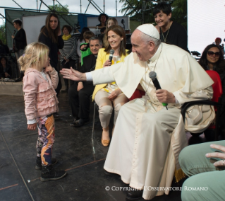 3-Grussworte von Papst Franziskus beim Besuch der Kundgebung für soziale Gerechtigkeit und Umweltschutz 