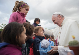 21-Grussworte von Papst Franziskus beim Besuch der Kundgebung für soziale Gerechtigkeit und Umweltschutz 