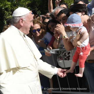 2-Visita del Santo Padre a "Villa Nazareth"