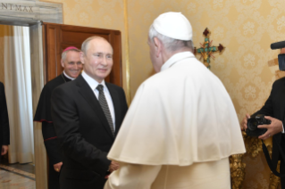 1-The Holy Father receives in audience H.E. Mr Vladimir Putin, President of the Russian Federation