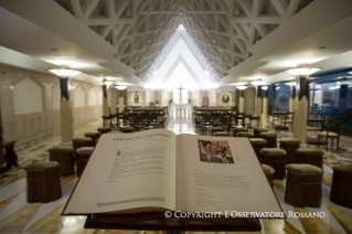 2-Meditazione quotidiana nella Cappella della Domus Sanctae Marthae: <i>Gioia cristiana</i>