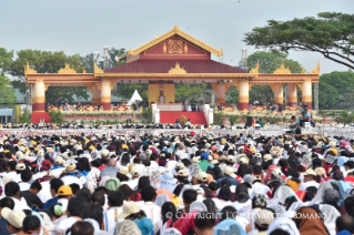 6-Viagem Apostólica a Myanmar: Santa Missa
