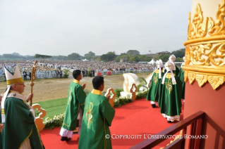 8-Viagem Apostólica a Myanmar: Santa Missa